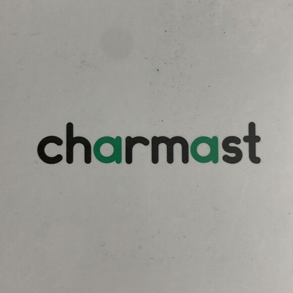 Charmast 10400mAh Power Bank- Model W1056- White - New & Sealed! - Picture 3 of 6